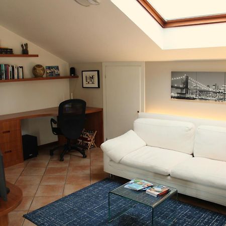 Bright Penthouse Close To Center With Terrace And Lake View Lecco Ngoại thất bức ảnh