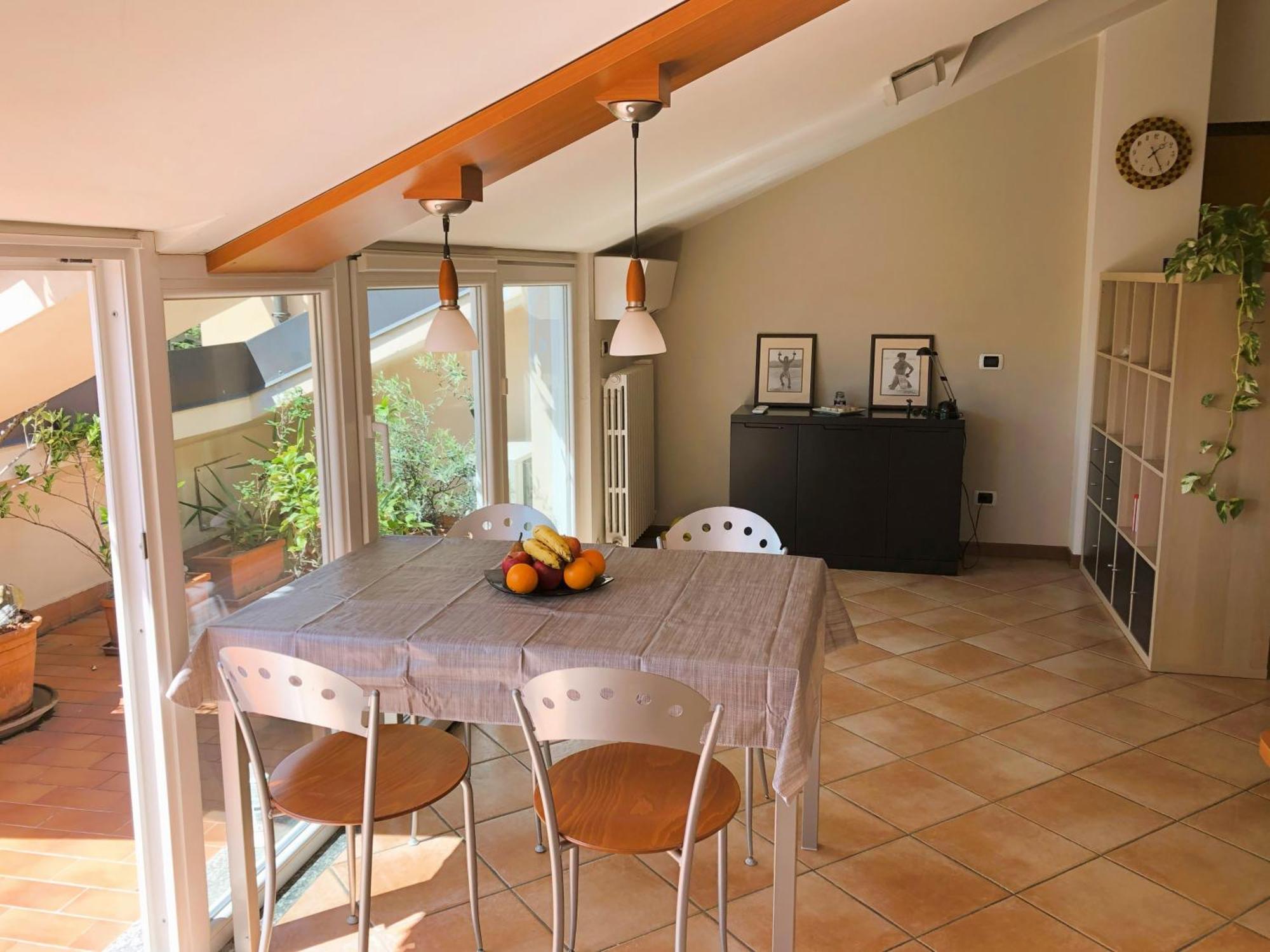 Bright Penthouse Close To Center With Terrace And Lake View Lecco Ngoại thất bức ảnh